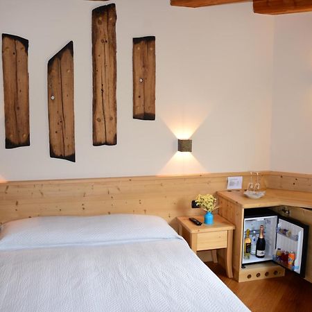Hostal Agritur La Polentera Storo Habitación foto