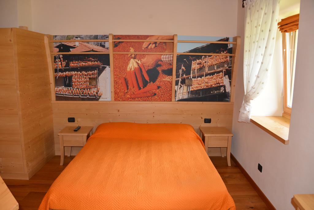 Hostal Agritur La Polentera Storo Habitación foto